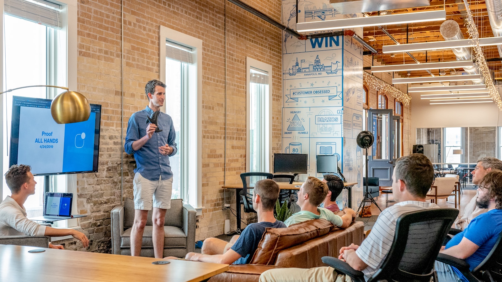 Custom CRM vs Salesforce: How SMEs Should Choose the Right Fit in 2026